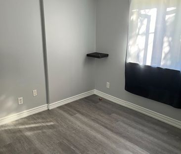 For Lease - 193 Lake Driveway N/A Unit# 117, Ajax, Ontario - Photo 1