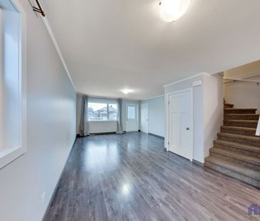 3 Bedroom Townhouse Condo in Stonebridge - Photo 4