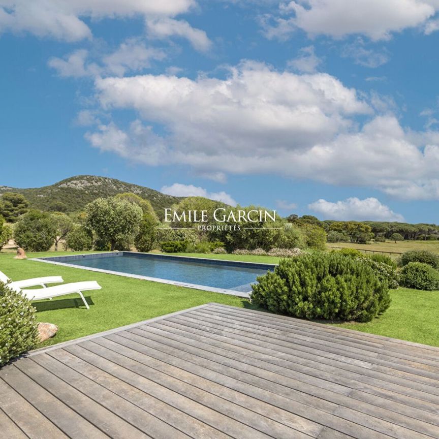 Charmante villa à louer sur la Plage de Palombaggia, accès plage via un sentier privé - Photo 1