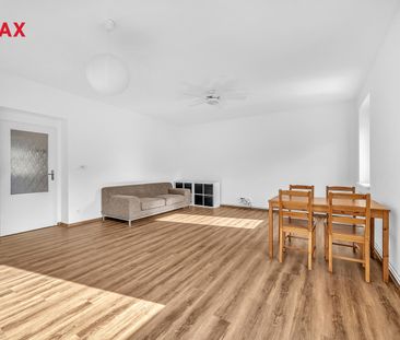 Pronájem bytu 2+kk v osobním vlastnictví 60 m², Milovice - Photo 2