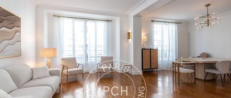 Appartement • Saint James-Général Koenig - Photo 3