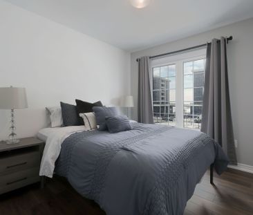 For Lease - 3215 William Coltson Avenue, Oakville, Ontario - Photo 5