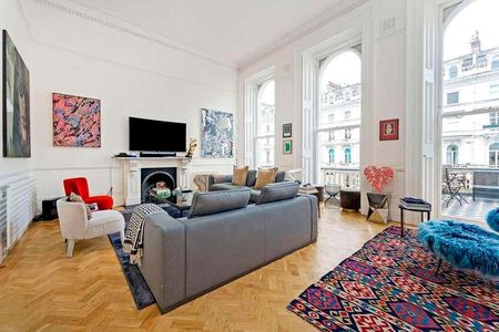 Queen's Gate Terrace, SW7 - Photo 2