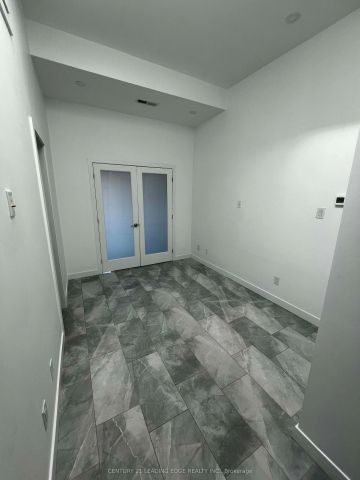 1375 Bathurst Street #Unit B - Photo 4