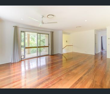 25 Harefield St, Indooroopilly - Photo 2