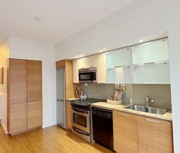 For Lease - 25 Capreol Court Unit# 3802, Toronto, Ontario - Photo 5