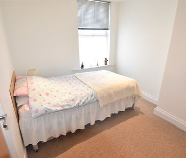 2 bedroom apartment to rent - Photo 6