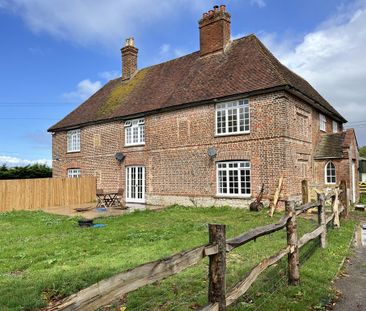 3 bedroom semi-detached house to rent - Photo 1