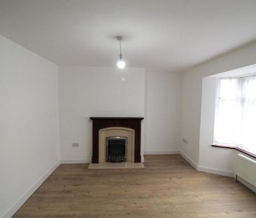 2 bedroom maisonette to rent - Photo 2