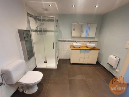 Prachtig gelijkvloersappartement met 3 slpks, garage en tuin - Foto 5