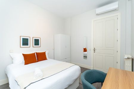 Calle de Blasco de Garay, Madrid, Community of Madrid 28015 - Photo 2