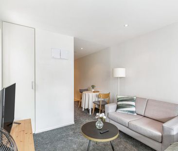 Fully Furnished Apartment - Photo 1