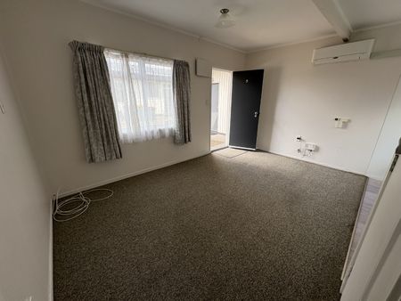 Spacious One-Bedroom unit for rent - Prime central location - Victoria - Photo 3