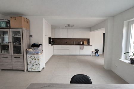 Huis - Te huur - Foto 5