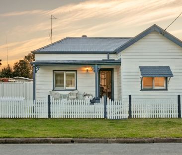 3 Bedroom Home - Photo 3