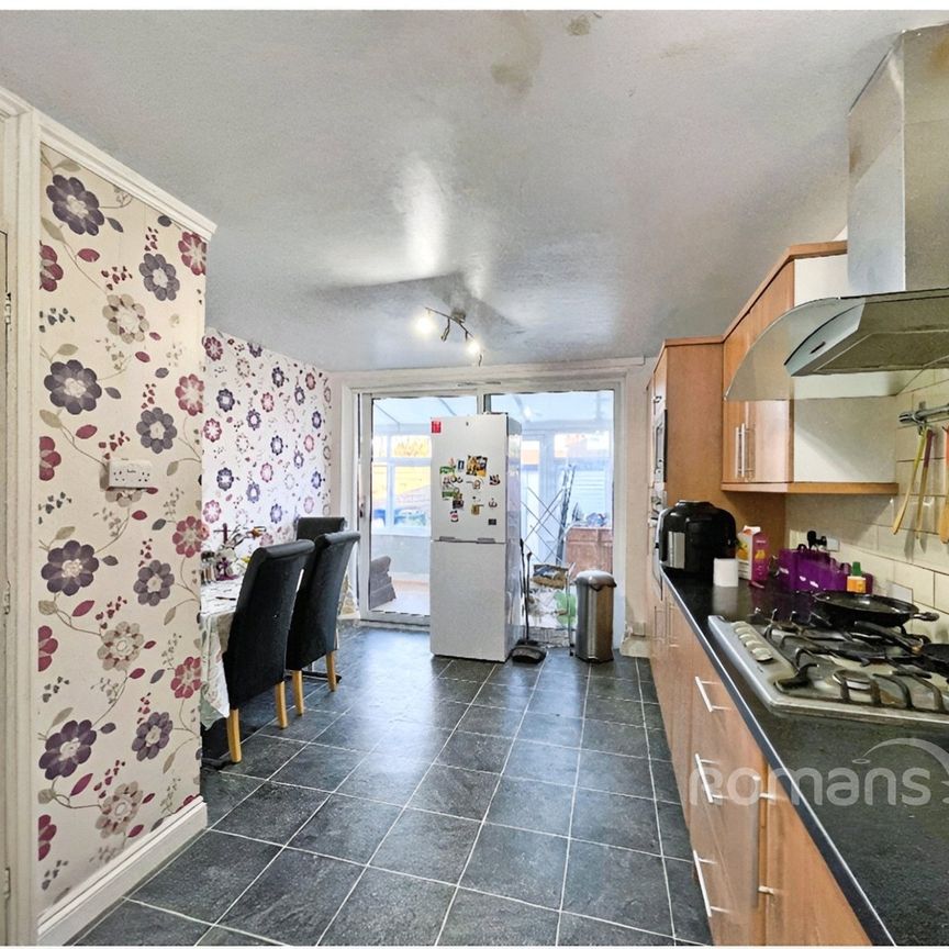 Bracklesham Close, Farnborough, GU14 - Photo 1
