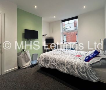 2 Bedroom Mid Terraced House for rent in Meadow View - Photo 5