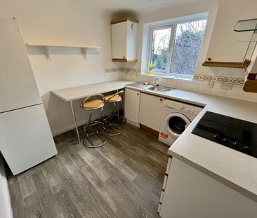 2 bedroom flat to rent - Photo 6