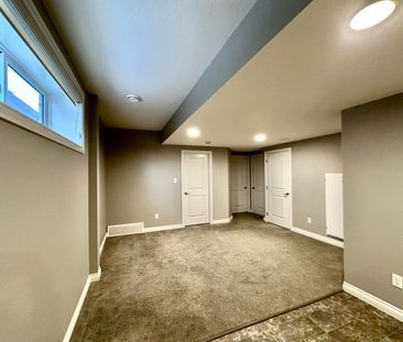 Charming 1 Bedroom Basement Suite in Prime Leduc Location - Photo 2