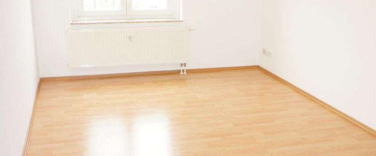 Frei ab 1.2.26 ! 2. OG ! Balkon / Schlaf- und Wohnzi. zum Innenhof** - Foto 1