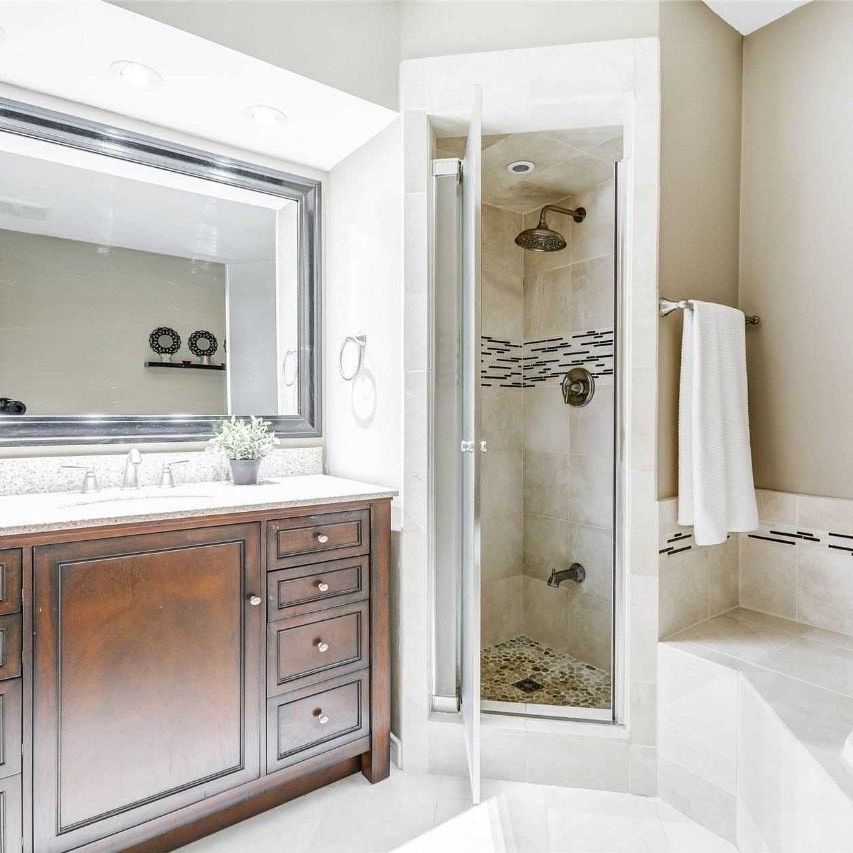 For Lease - 130 Waller Street, Whitby, Ontario - Photo 1