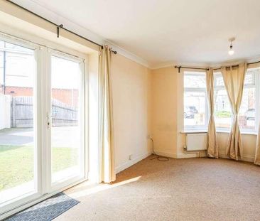 Priory View Road, Bournemouth, BH9 - Photo 5