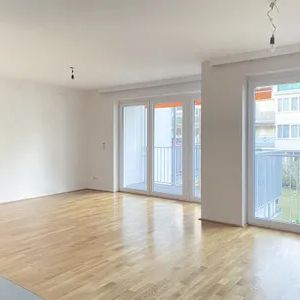 Stadlau U2 - Neuwertige & moderne Wohnung mit Top Ausstattung & 5,6 m² Innenhof-Balkon, nur 4 Gehminuten zur U2, ruhig - Photo 1