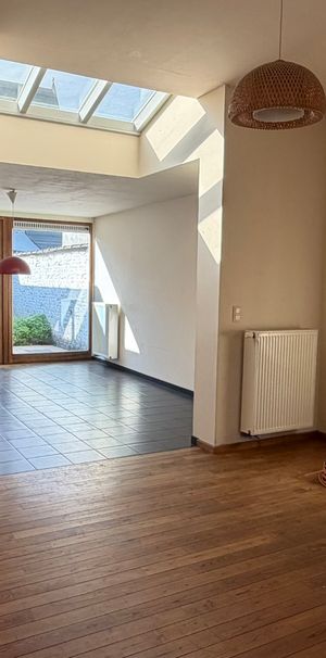 - SINT-AMANDSBERG - Ruime woning met stadstuintje - Photo 1