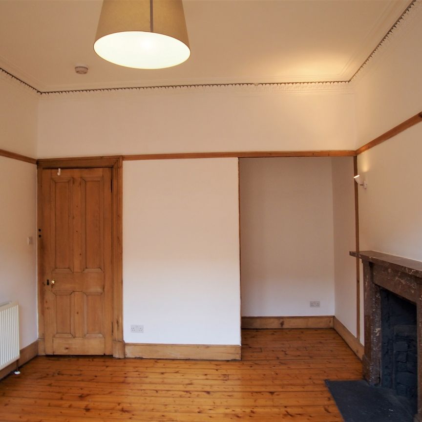 634 Cathcart Road Crosshill - Photo 1