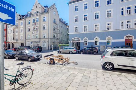 Studio apartment in Schwabing, near Josephsplatz - Photo 5