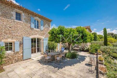 Gordes - Superbe maison en pierres proche du village - Photo 4