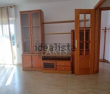 Alquiler de piso en Calle Muérdago - Photo 6