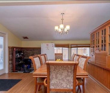 For Lease - 35 William Street, St. Thomas, Ontario - Photo 4