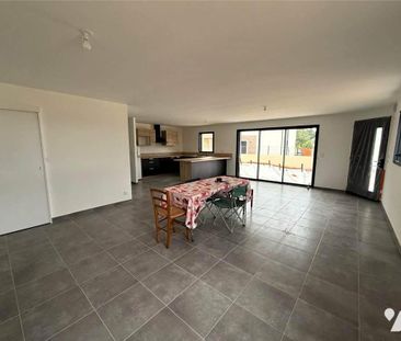 LOCATION MAISON INDIVIDUELLE - CHATEAUBOURG - Photo 2