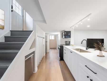 For Lease - 588 Victoria Park Avenue Unit# Lower, Toronto, Ontario - Photo 5