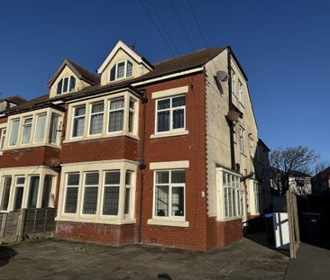 2 bedroom flat to rent - Photo 6