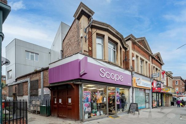 2 bedroom apartment to rent - Photo 1