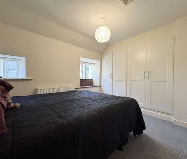 Queen Street, Skelmanthorpe, Huddersfield, HD8 - Photo 2