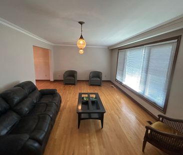 For Lease - 10 Moonstone Place Unit# Upper, Vaughan, Ontario - Photo 1