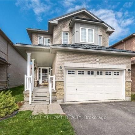 Detached Home For Lease | N8123966 - Photo 1