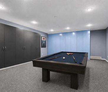 Stunning 3 Bedroom Rancher with Basement in Fort Langley with 2 Lar... - Photo 1