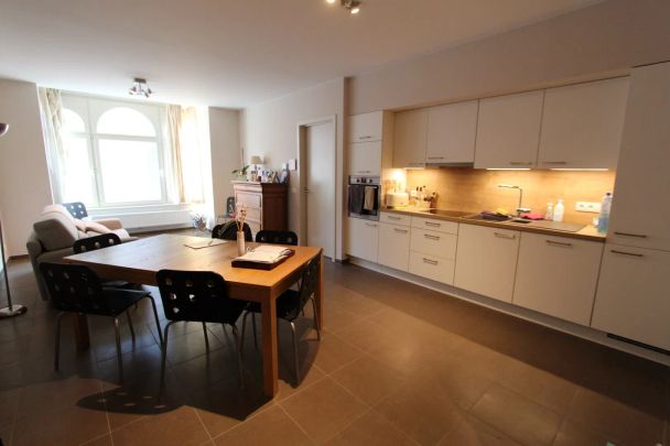 Appartement met 1 slaapkamer in het centrum van Roeselare - Photo 1