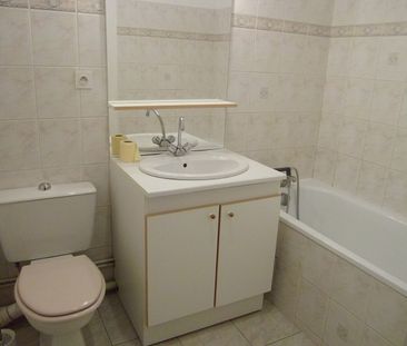 Location Appartement 1 pièce 28m² - Photo 3