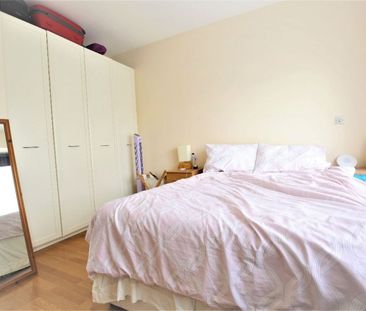 Axminster Road, London - Photo 5