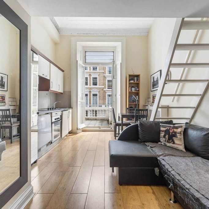 Studio to rent - Photo 1