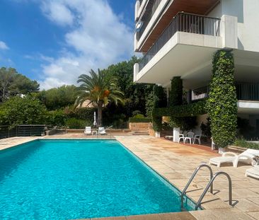 Elegante apartamento con terraza, piscina, vistas al mar, parking, ... - Photo 5