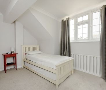 4 bedroom detached house to rent - Photo 5