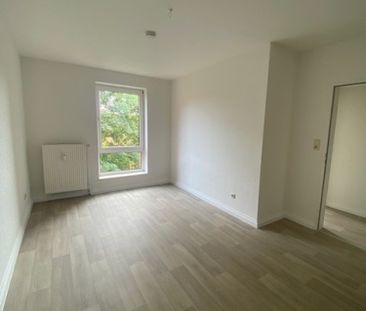 Helle 4 Zimmerwohnung + Balkon + Wannenbad +optional Garage in Brun... - Photo 6