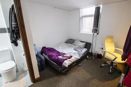 6 bedroom house to rent - Photo 5