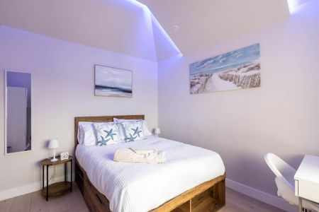 5 bedroom detached house to rent - Photo 5